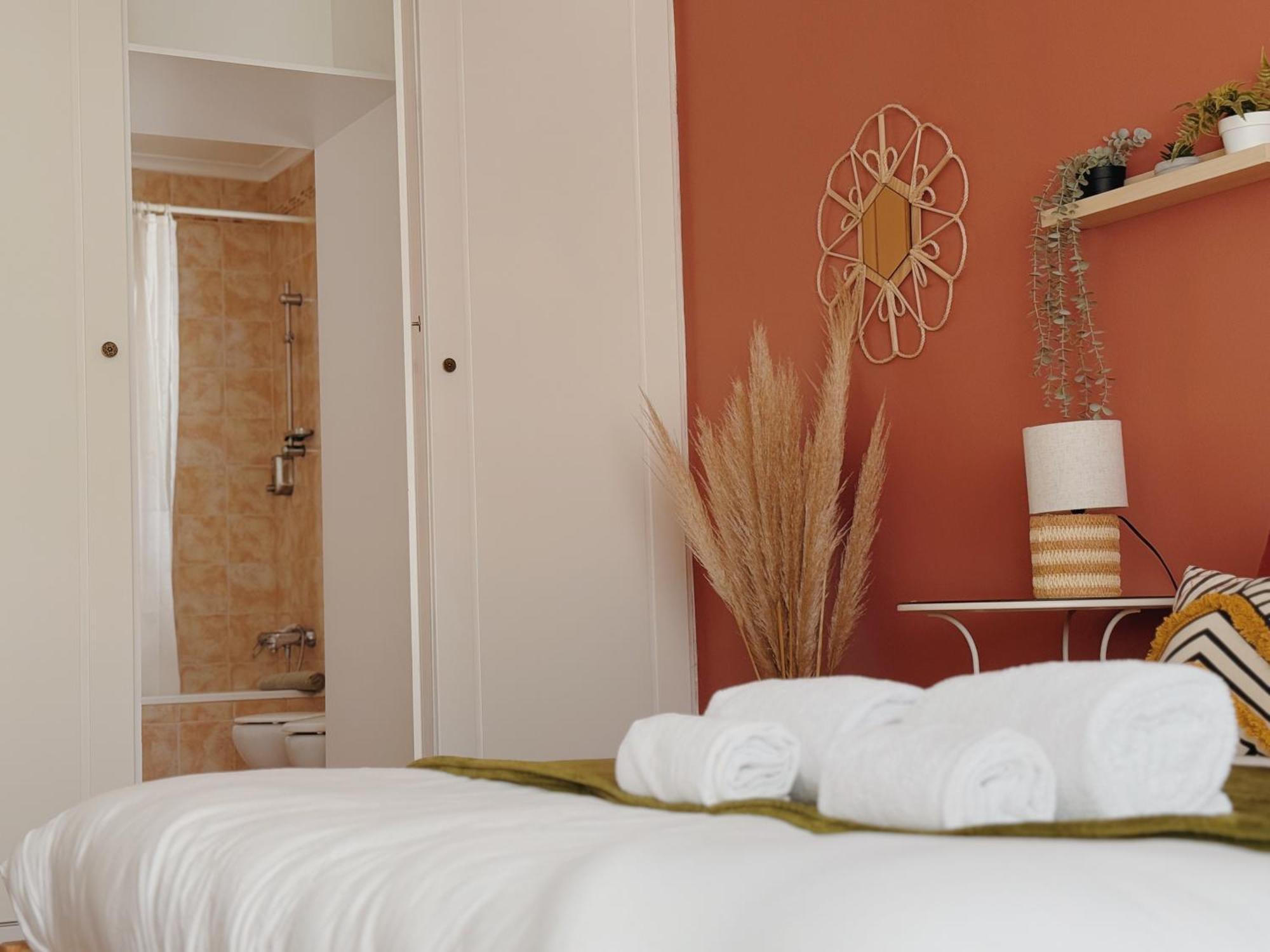 Coastal Garden Paradise Retreat- 6 Min From The Beach تشارنكه المظهر الخارجي الصورة